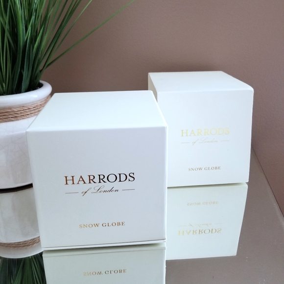 ❗Harrods of London Musical Carousel Snow Globe Snow Dome❗ - Picture 6 of 9